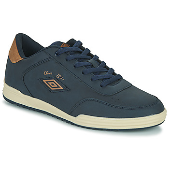 Umbro Shoes (Trainers) UM IPAM NET